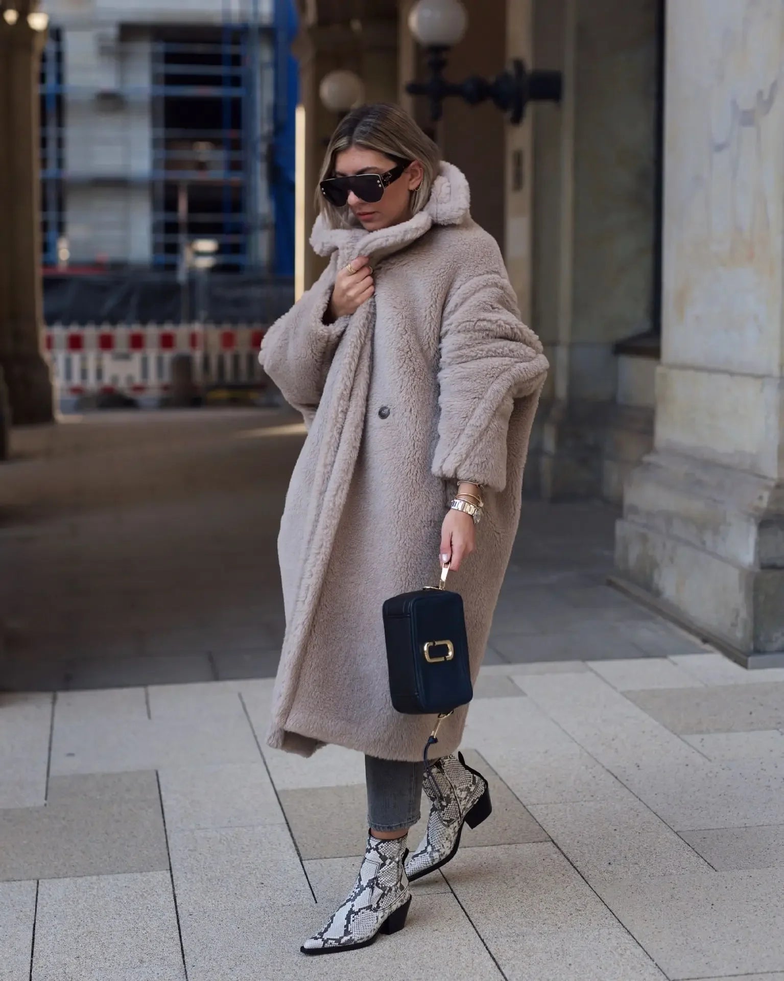 Teddy Bear Coat Lamb Fur Women's Clothing 2024 New Warm Thickened Plush Plush Medium-length Environmentally Friendly Coat Chic